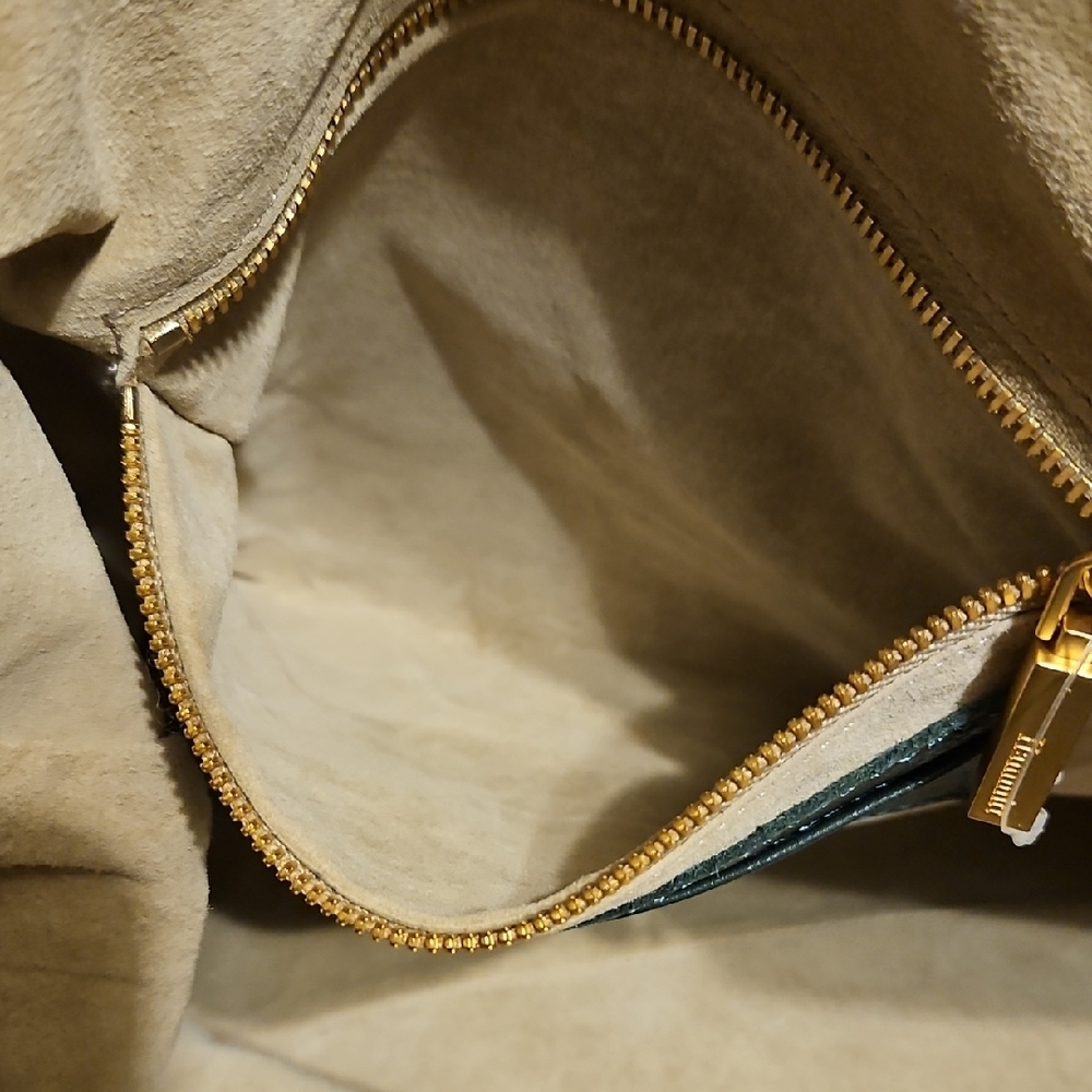 Hammitt Daniel Medium in Dark Green Leather - Picture 7 of 9